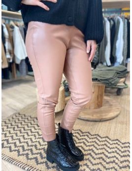 Legging en simili cuir