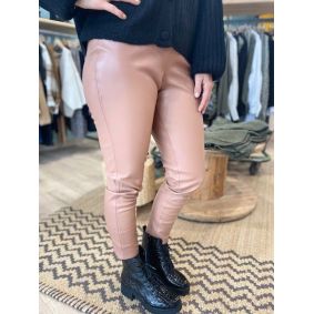 Legging en simili cuir