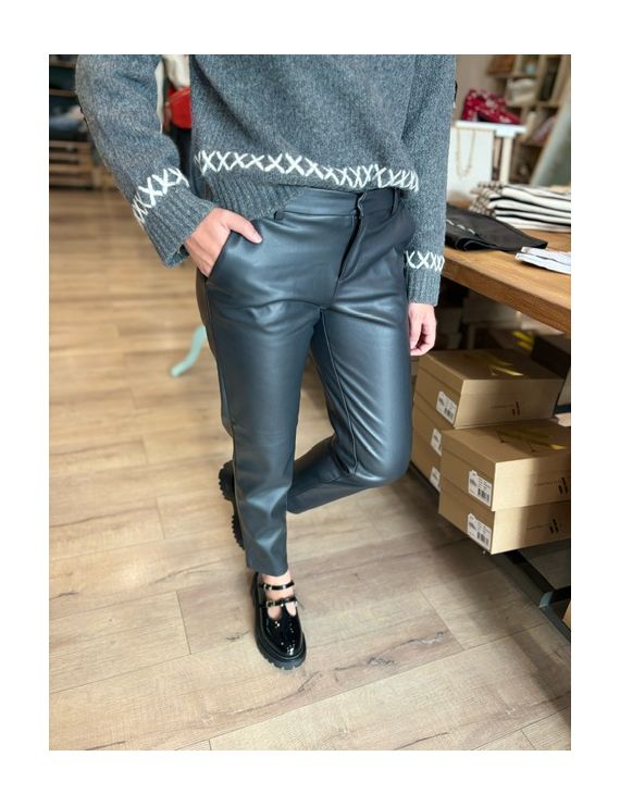 Pantalon en simili cuir noir